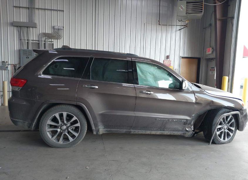 Photo 13 of 2018 Jeep Grand CHEROKEE OVERLAND 4X4 (VIN 1C4RJFCG8JC227890)