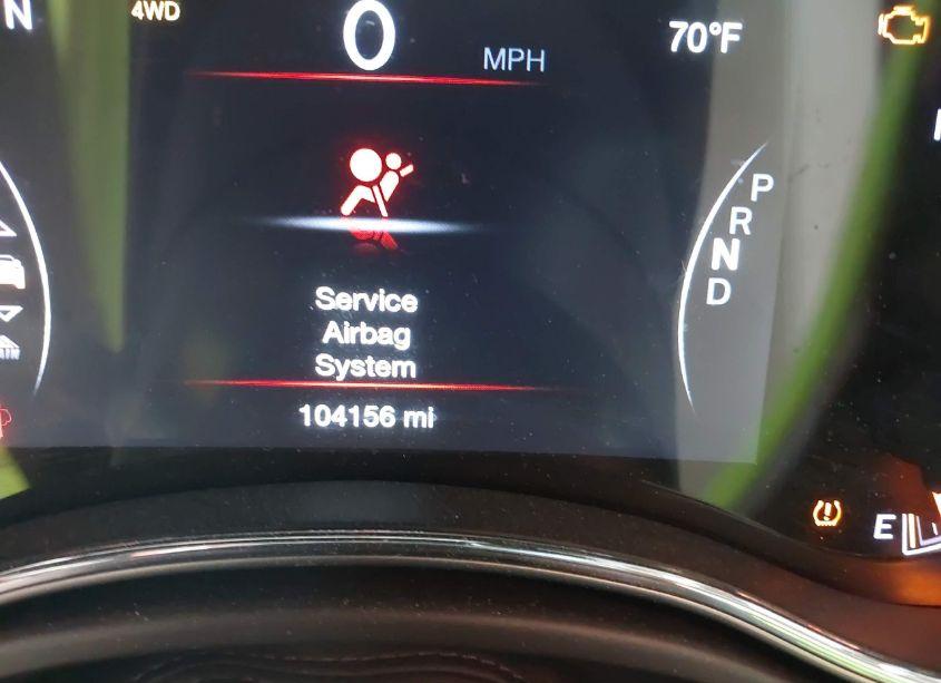 Photo 15 of 2018 Jeep Grand CHEROKEE OVERLAND 4X4 (VIN 1C4RJFCG8JC227890)