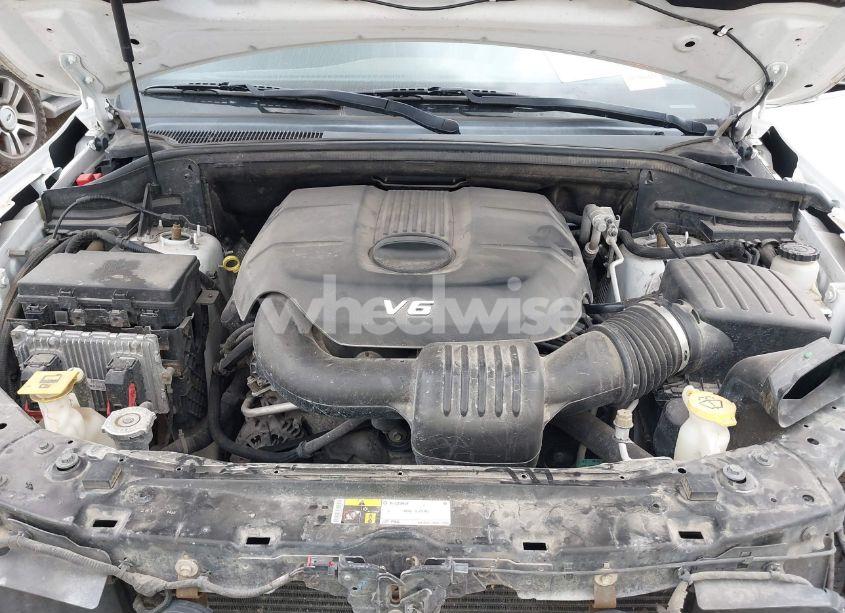 Photo 10 of 2015 Jeep Grand CHEROKEE OVERLAND (VIN 1C4RJFCG9FC159624)