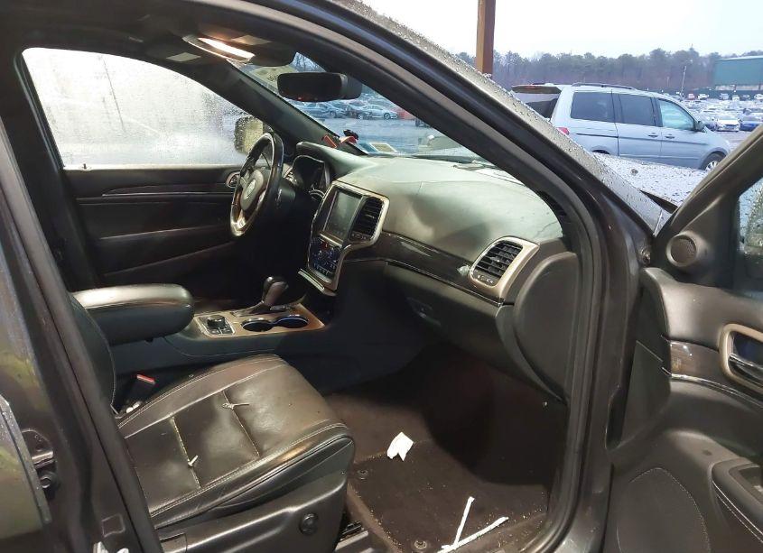 Photo 5 of 2017 Jeep Grand CHEROKEE OVERLAND 4X4 (VIN 1C4RJFCG9HC633428)