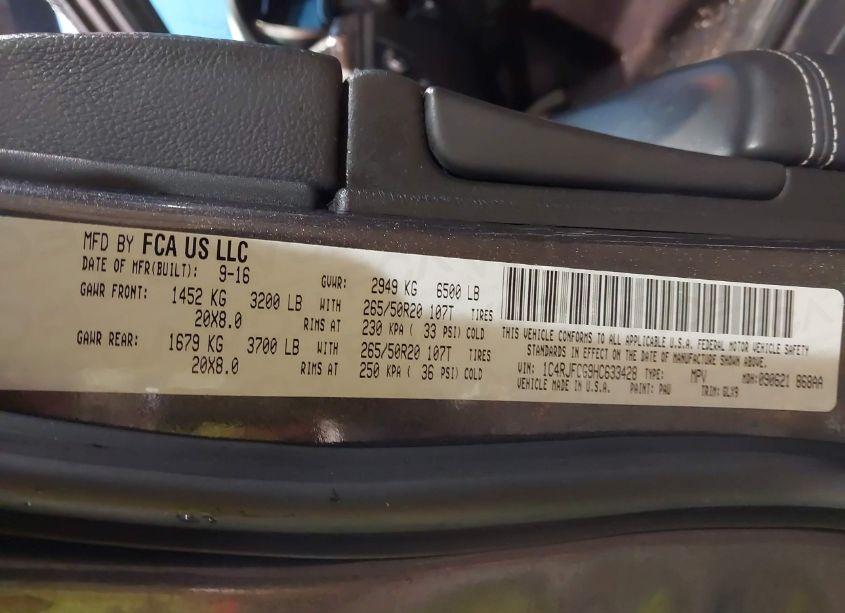 Photo 9 of 2017 Jeep Grand CHEROKEE OVERLAND 4X4 (VIN 1C4RJFCG9HC633428)