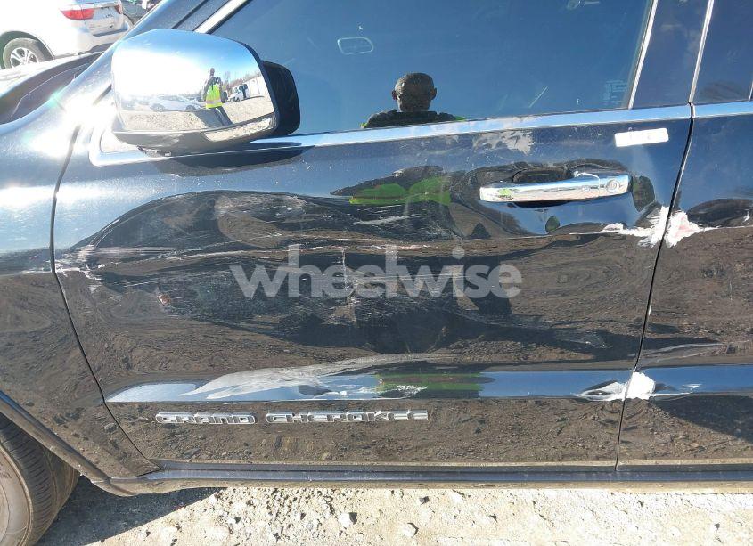 Photo 6 of 2018 Jeep Grand CHEROKEE OVERLAND 4X4 (VIN 1C4RJFCG9JC303620)