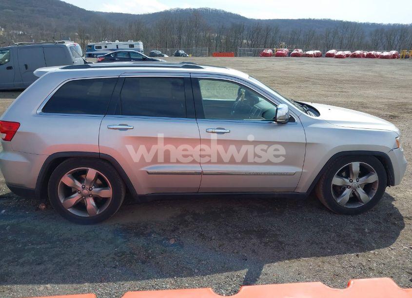 Photo 13 of 2012 Jeep Grand CHEROKEE OVERLAND (VIN 1C4RJFCGXCC292257)