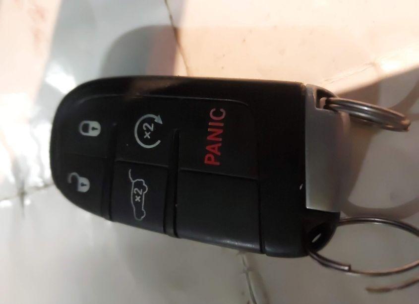 Photo 11 of 2015 Jeep Grand CHEROKEE OVERLAND (VIN 1C4RJFCGXFC158353)