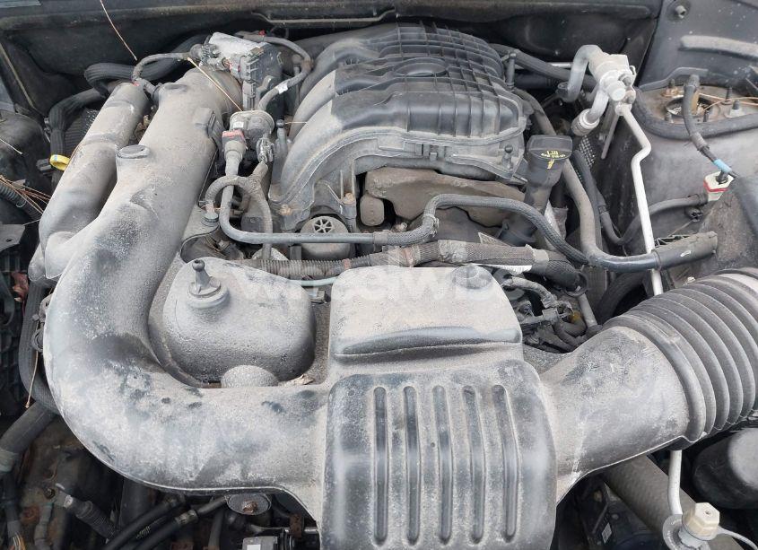 Photo 6 of 2015 Jeep Grand CHEROKEE OVERLAND (VIN 1C4RJFCGXFC604663)