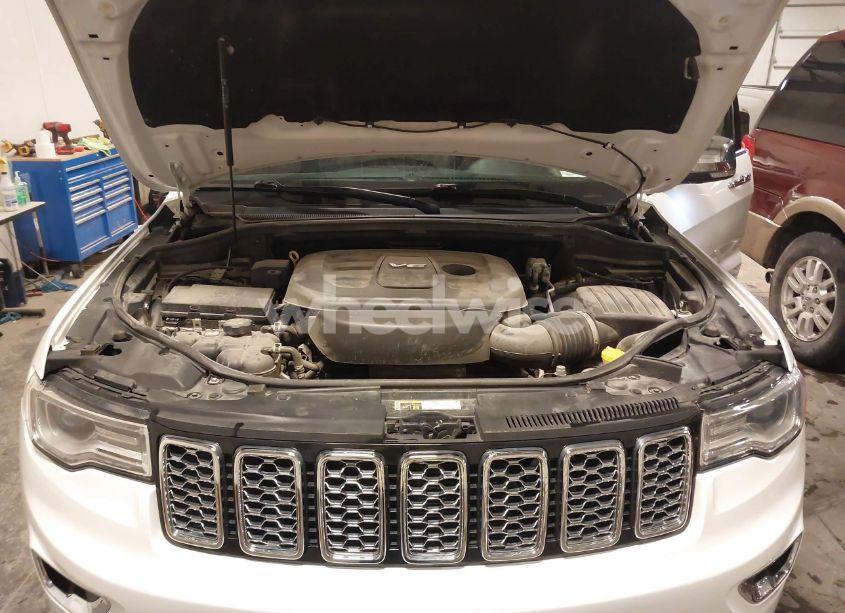 Photo 10 of 2017 Jeep Grand CHEROKEE OVERLAND 4X4 (VIN 1C4RJFCGXHC949212)