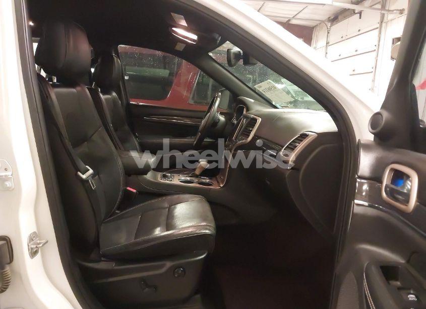 Photo 5 of 2017 Jeep Grand CHEROKEE OVERLAND 4X4 (VIN 1C4RJFCGXHC949212)