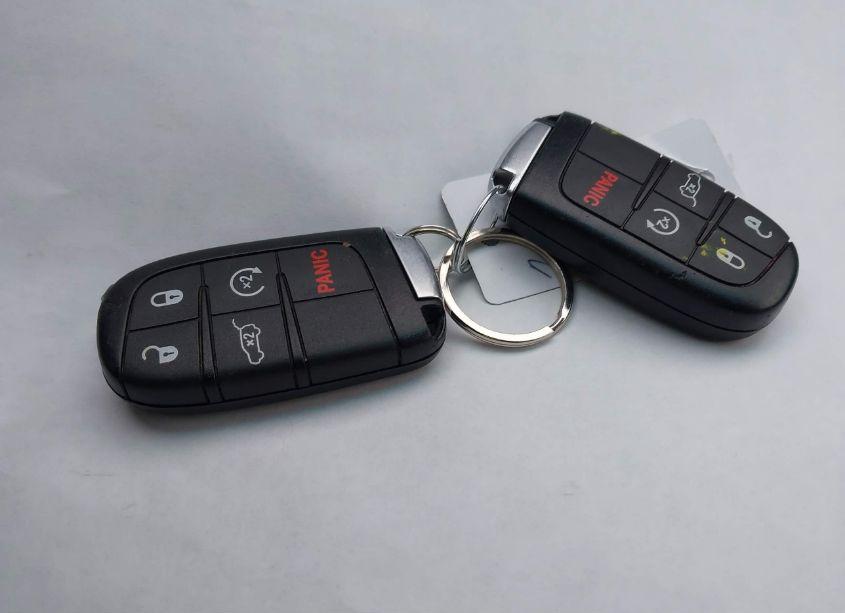 Photo 11 of 2020 Jeep Grand CHEROKEE OVERLAND (VIN 1C4RJFCGXLC163581)