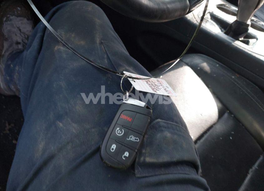 Photo 11 of 2021 Jeep Grand CHEROKEE OVERLAND 4X4 (VIN 1C4RJFCGXMC669493)