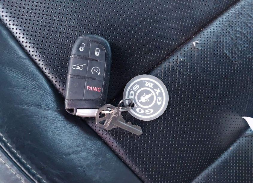 Photo 11 of 2014 Jeep Grand CHEROKEE OVERLAND (VIN 1C4RJFCM2EC305592)