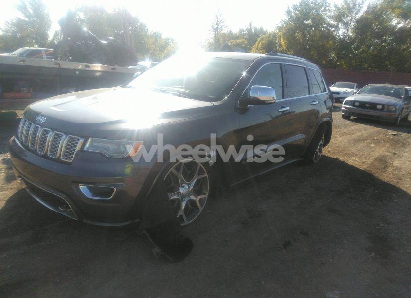 Photo 2 of 2019 Jeep Grand CHEROKEE OVERLAND 4X4 (VIN 1C4RJFCT0KC590005)