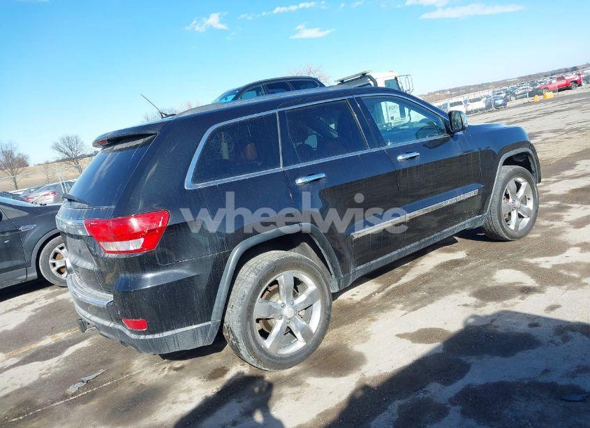 Photo 4 of 2013 Jeep Grand CHEROKEE OVERLAND (VIN 1C4RJFCT1DC649243)