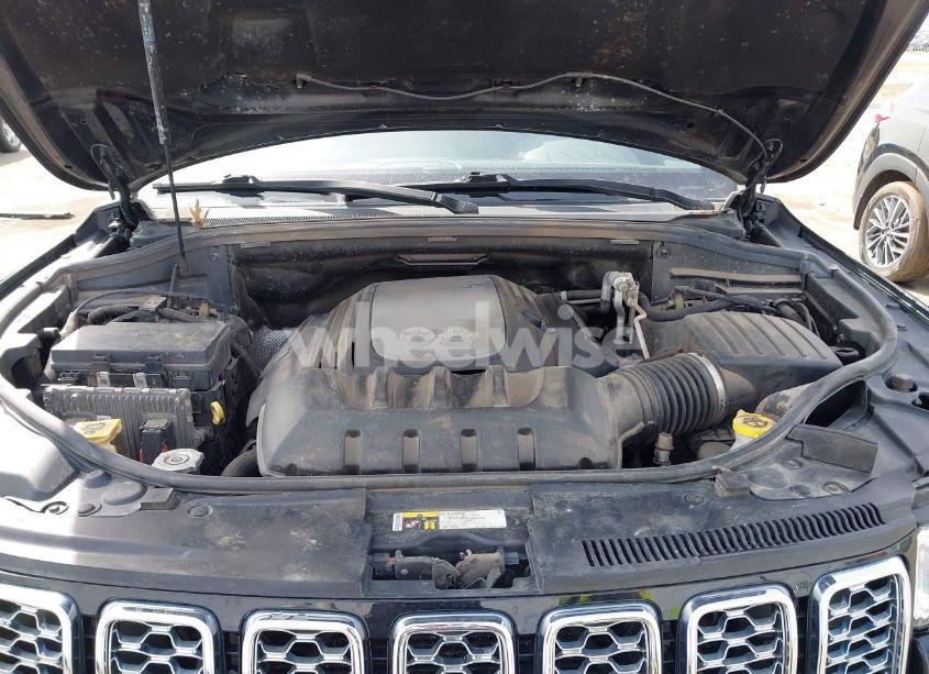 Photo 10 of 2017 Jeep Grand CHEROKEE OVERLAND 4X4 (VIN 1C4RJFCT1HC728496)