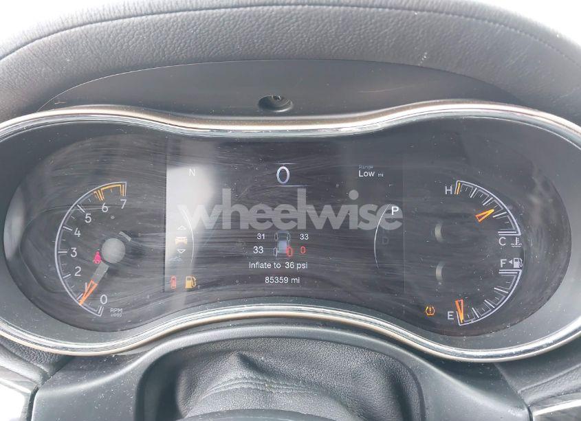 Photo 7 of 2017 Jeep Grand CHEROKEE OVERLAND 4X4 (VIN 1C4RJFCT1HC728496)