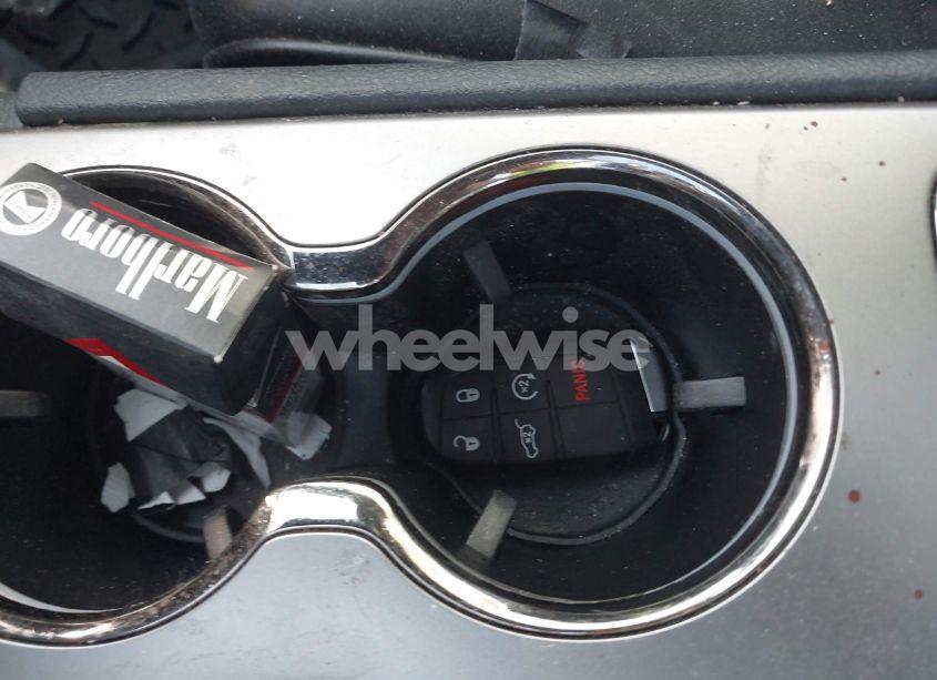 Photo 11 of 2018 Jeep Grand CHEROKEE OVERLAND (VIN 1C4RJFCT1JC314558)