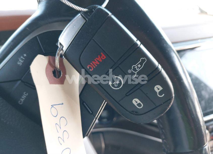 Photo 11 of 2020 Jeep Grand CHEROKEE OVERLAND 4X4 (VIN 1C4RJFCT1LC104755)