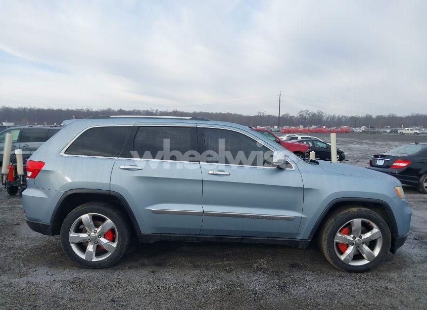 Photo 13 of 2013 Jeep Grand CHEROKEE OVERLAND SUMMIT (VIN 1C4RJFCT2DC572978)