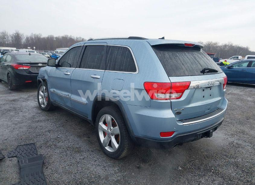 Photo 3 of 2013 Jeep Grand CHEROKEE OVERLAND SUMMIT (VIN 1C4RJFCT2DC572978)