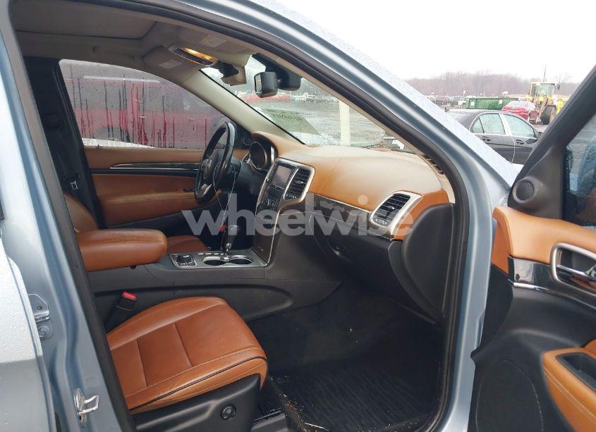 Photo 5 of 2013 Jeep Grand CHEROKEE OVERLAND SUMMIT (VIN 1C4RJFCT2DC572978)