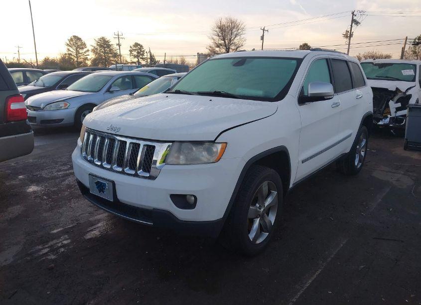 Photo 2 of 2013 Jeep Grand CHEROKEE OVERLAND (VIN 1C4RJFCT2DC585665)