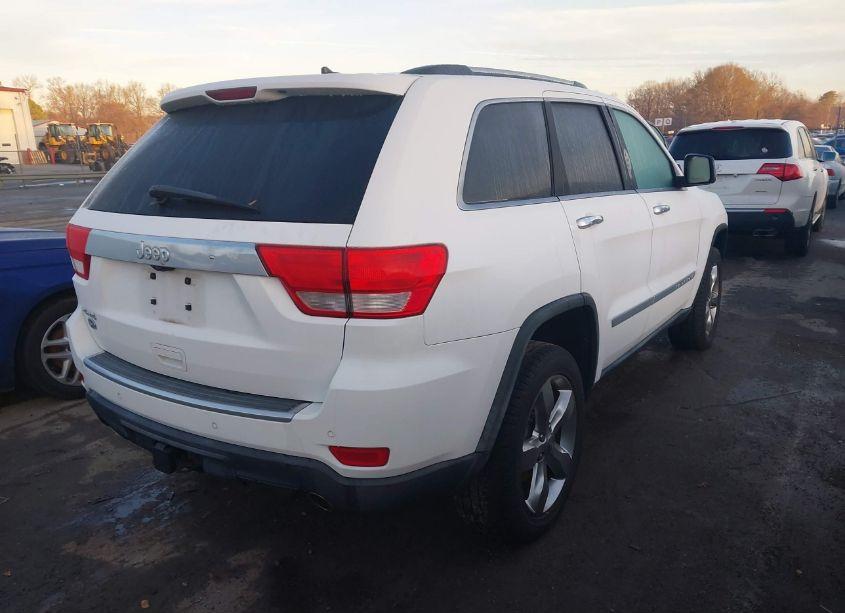 Photo 4 of 2013 Jeep Grand CHEROKEE OVERLAND (VIN 1C4RJFCT2DC585665)