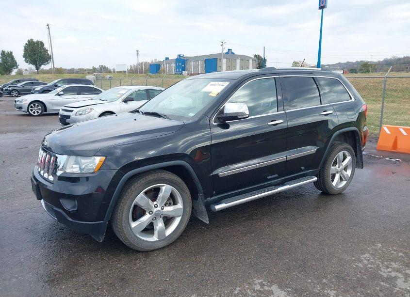 Photo 2 of 2013 Jeep Grand CHEROKEE OVERLAND (VIN 1C4RJFCT2DC586170)