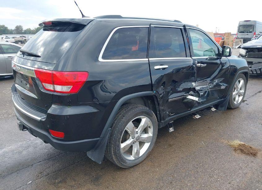 Photo 4 of 2013 Jeep Grand CHEROKEE OVERLAND (VIN 1C4RJFCT2DC586170)