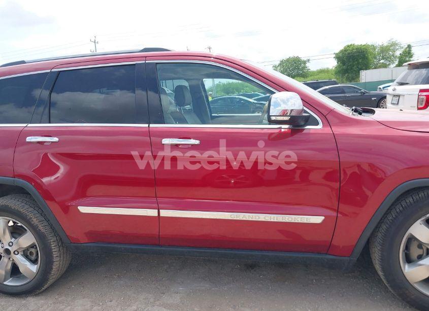 Photo 13 of 2013 Jeep Grand CHEROKEE OVERLAND (VIN 1C4RJFCT3DC619435)