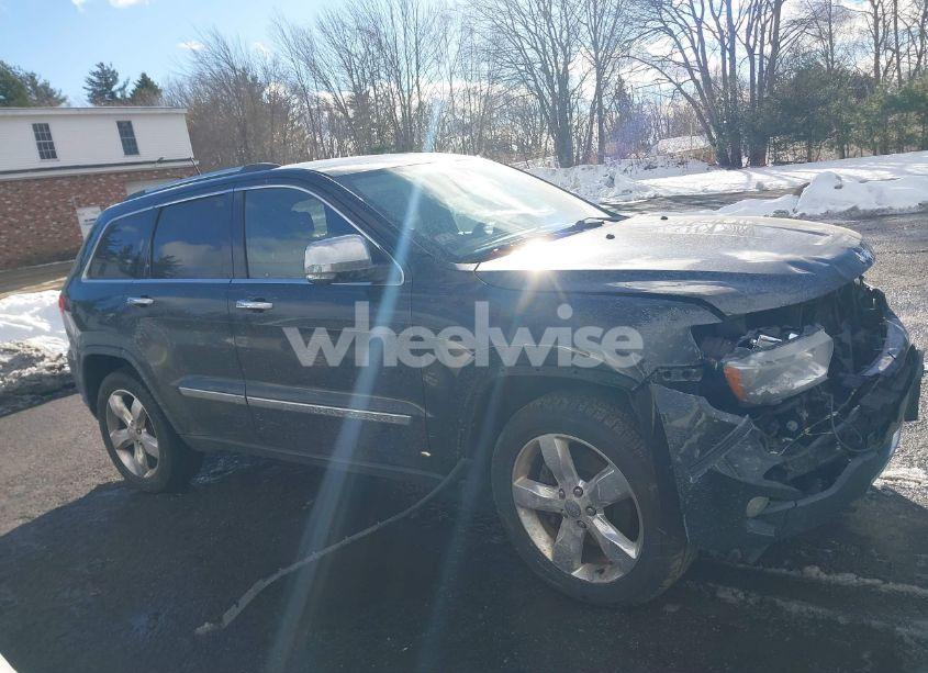 Photo 13 of 2013 Jeep Grand CHEROKEE OVERLAND SUMMIT (VIN 1C4RJFCT3DC636378)