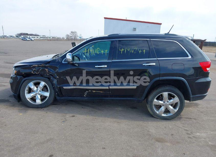 Photo 14 of 2013 Jeep Grand CHEROKEE OVERLAND SUMMIT (VIN 1C4RJFCT3DC648935)