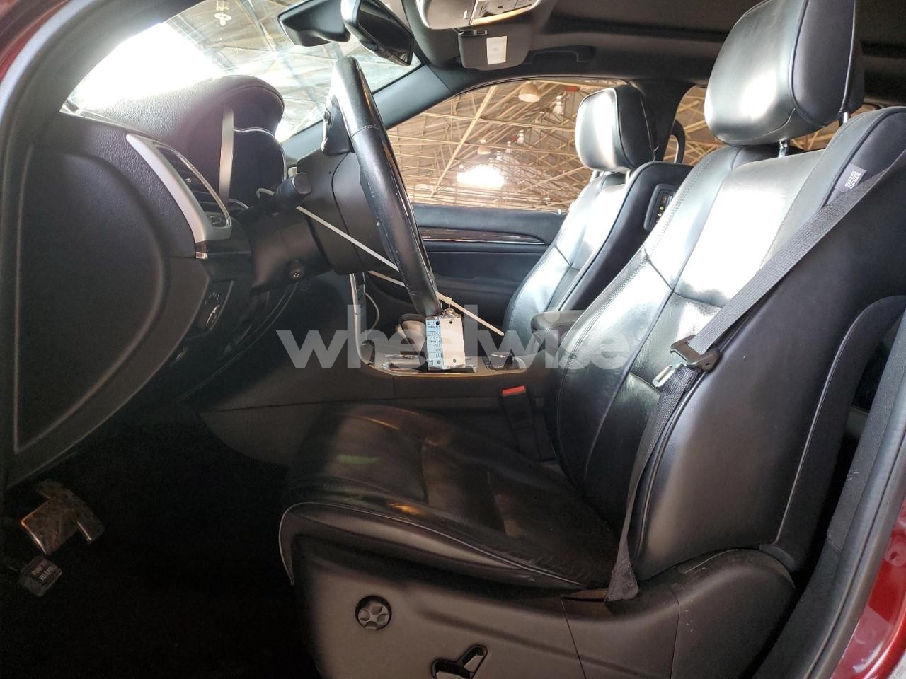 Photo 7 of 2016 JEEP GRAND CHEROKEE OVERLAND (VIN 1C4RJFCT3GC421474)