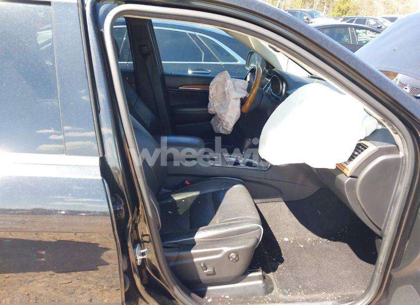 Photo 5 of 2012 Jeep Grand CHEROKEE OVERLAND (VIN 1C4RJFCT4CC104748)