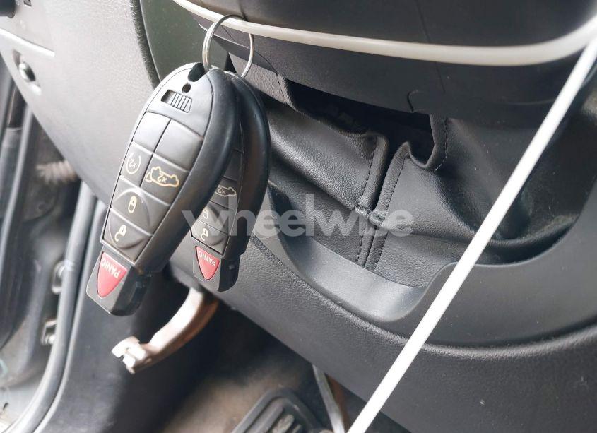 Photo 11 of 2012 Jeep Grand CHEROKEE OVERLAND (VIN 1C4RJFCT4CC250339)