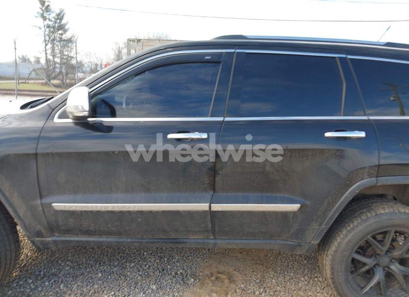 Photo 14 of 2013 Jeep Grand CHEROKEE OVERLAND (VIN 1C4RJFCT4DC537018)