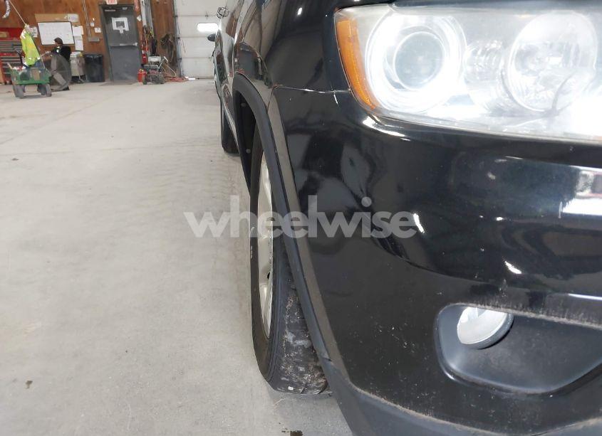 Photo 6 of 2012 Jeep Grand CHEROKEE OVERLAND (VIN 1C4RJFCT5CC185517)