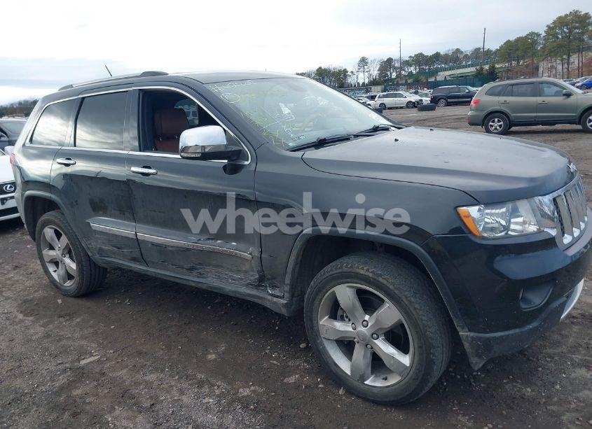 Photo 6 of 2013 Jeep Grand CHEROKEE OVERLAND (VIN 1C4RJFCT5DC536122)