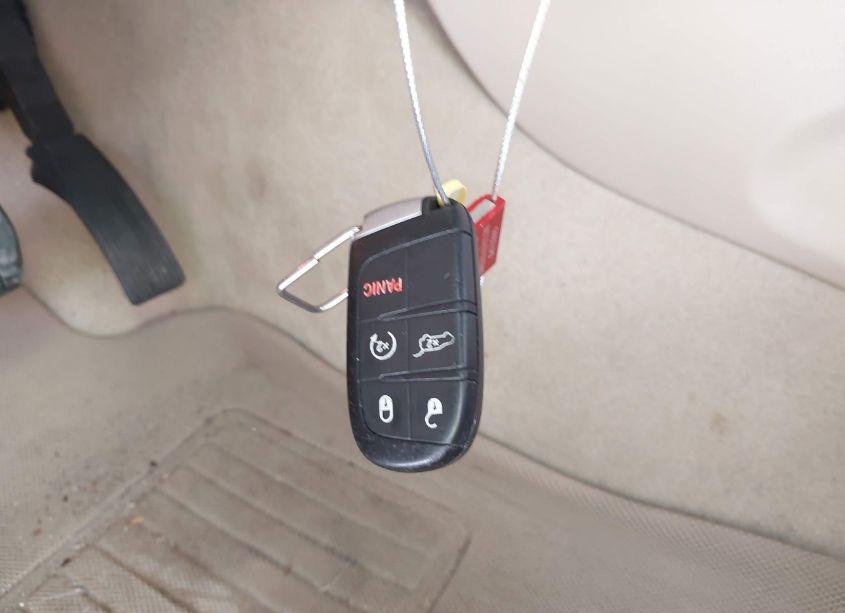 Photo 11 of 2014 Jeep Grand CHEROKEE OVERLAND (VIN 1C4RJFCT5EC385025)