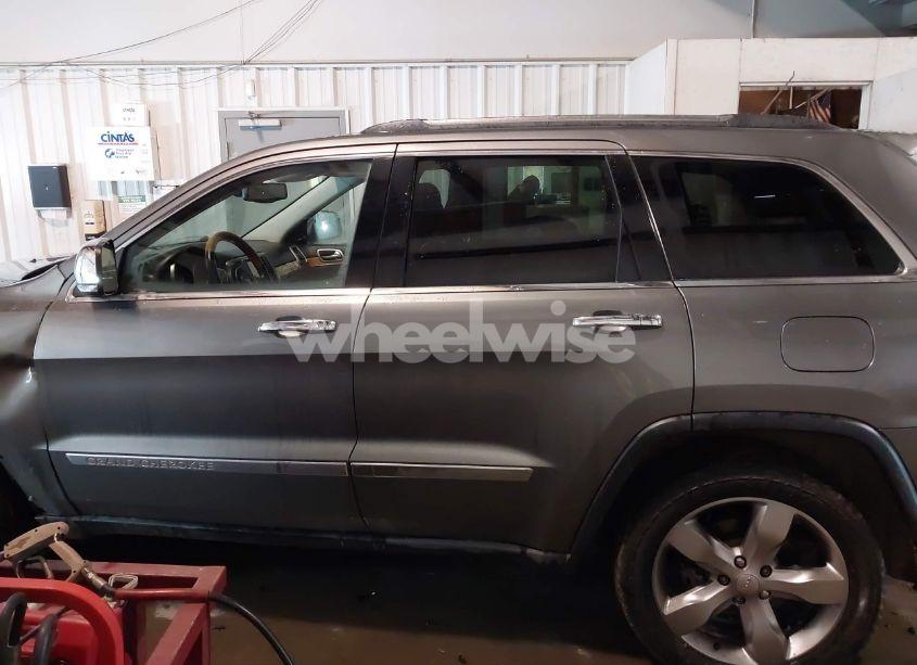 Photo 14 of 2013 Jeep Grand CHEROKEE OVERLAND (VIN 1C4RJFCT7DC525090)