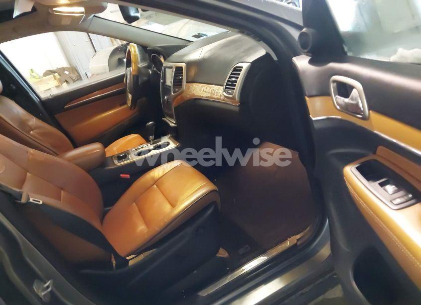 Photo 5 of 2013 Jeep Grand CHEROKEE OVERLAND (VIN 1C4RJFCT7DC525090)