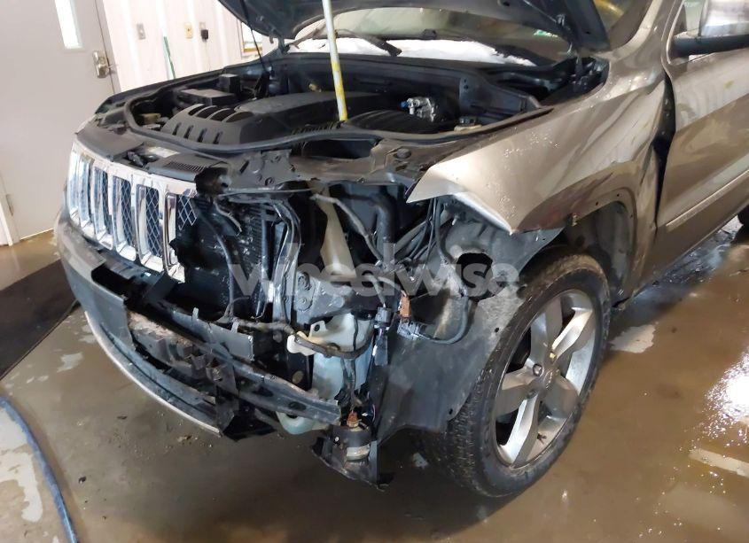 Photo 6 of 2013 Jeep Grand CHEROKEE OVERLAND (VIN 1C4RJFCT7DC525090)