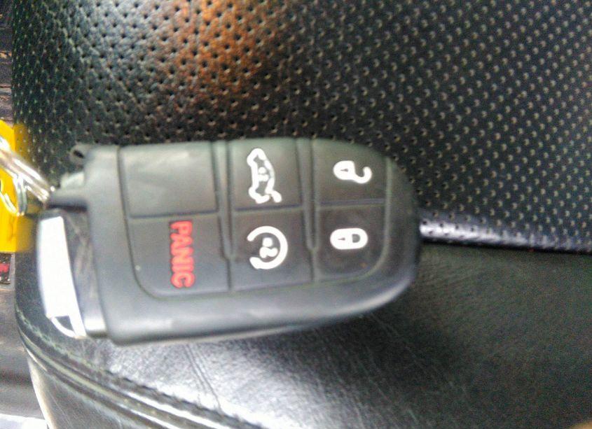 Photo 11 of 2019 Jeep Grand CHEROKEE HIGH ALTITUDE 4X4 (VIN 1C4RJFCT7KC589580)