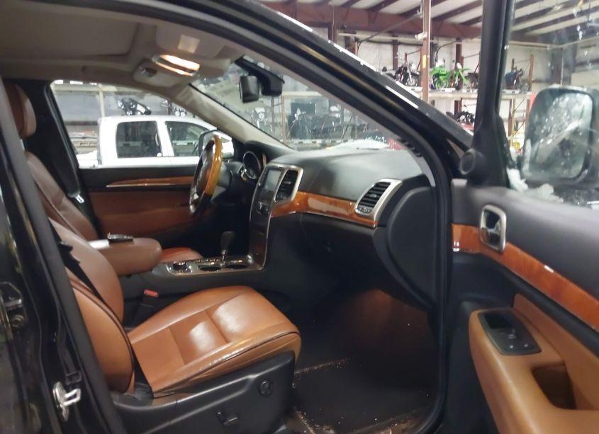 Photo 5 of 2013 Jeep Grand CHEROKEE OVERLAND (VIN 1C4RJFCT8DC524739)