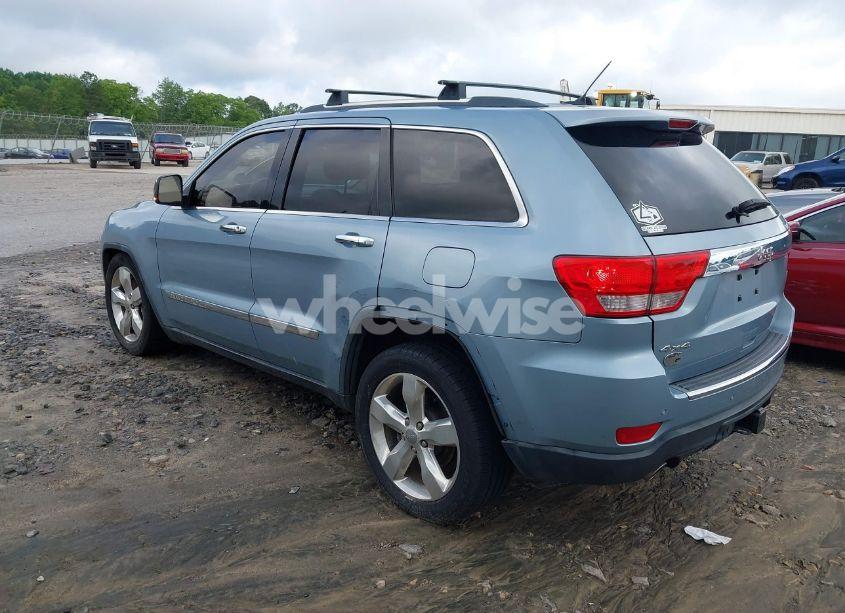 Photo 3 of 2013 Jeep Grand CHEROKEE OVERLAND SUMMIT (VIN 1C4RJFCT8DC612027)