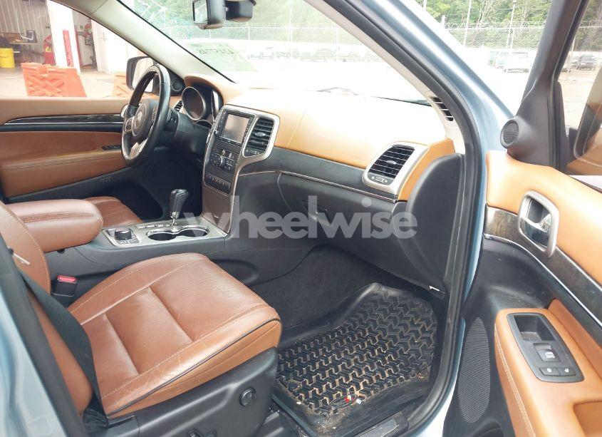 Photo 5 of 2013 Jeep Grand CHEROKEE OVERLAND SUMMIT (VIN 1C4RJFCT8DC612027)