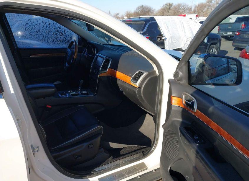 Photo 5 of 2012 Jeep Grand CHEROKEE OVERLAND (VIN 1C4RJFCT9CC182345)