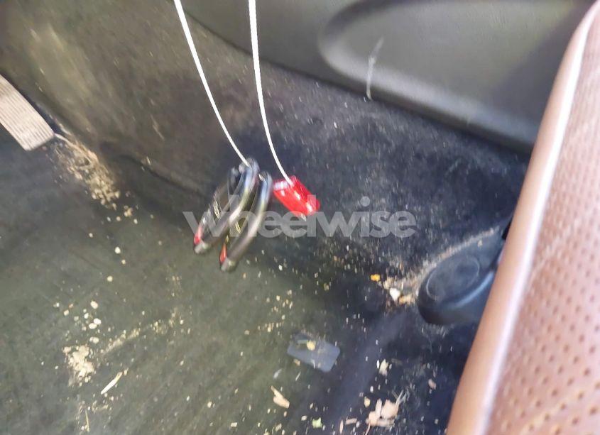 Photo 11 of 2013 Jeep Grand CHEROKEE OVERLAND (VIN 1C4RJFCT9DC543879)