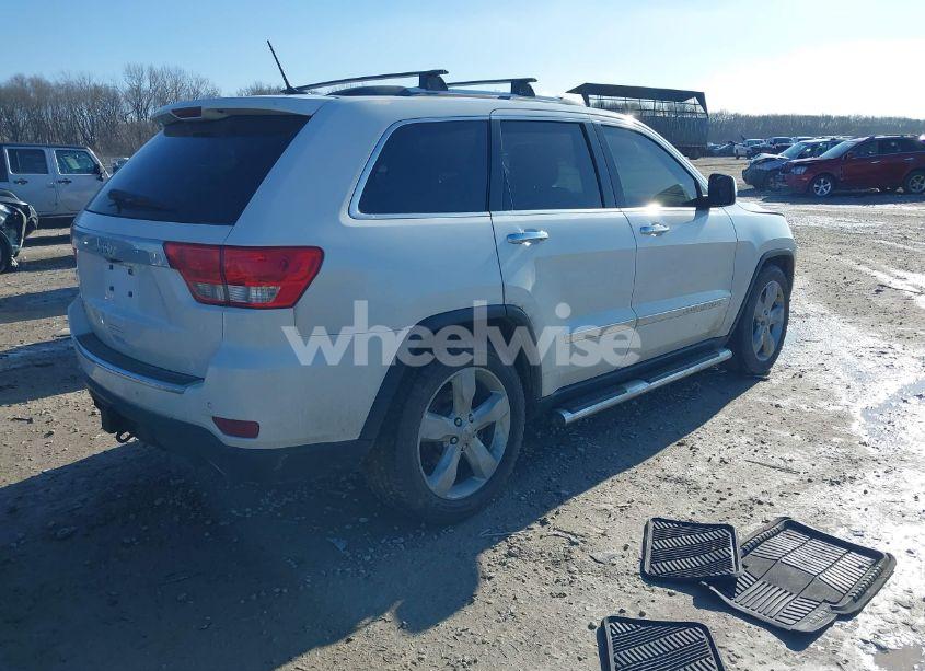 Photo 4 of 2013 Jeep Grand CHEROKEE OVERLAND (VIN 1C4RJFCT9DC543879)