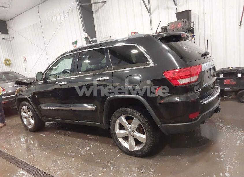 Photo 14 of 2013 Jeep Grand CHEROKEE OVERLAND SUMMIT (VIN 1C4RJFCT9DC568376)