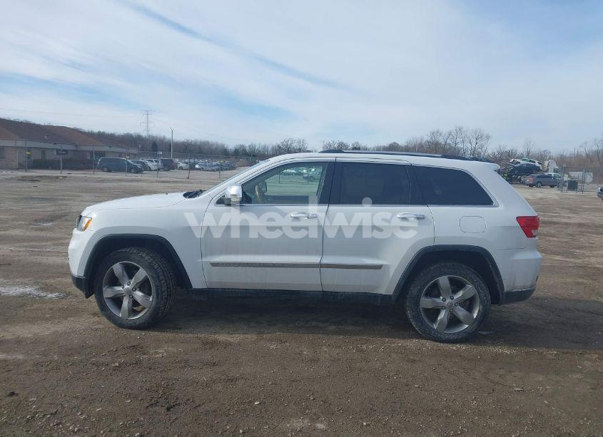 Photo 14 of 2013 Jeep Grand CHEROKEE OVERLAND (VIN 1C4RJFCT9DC596548)