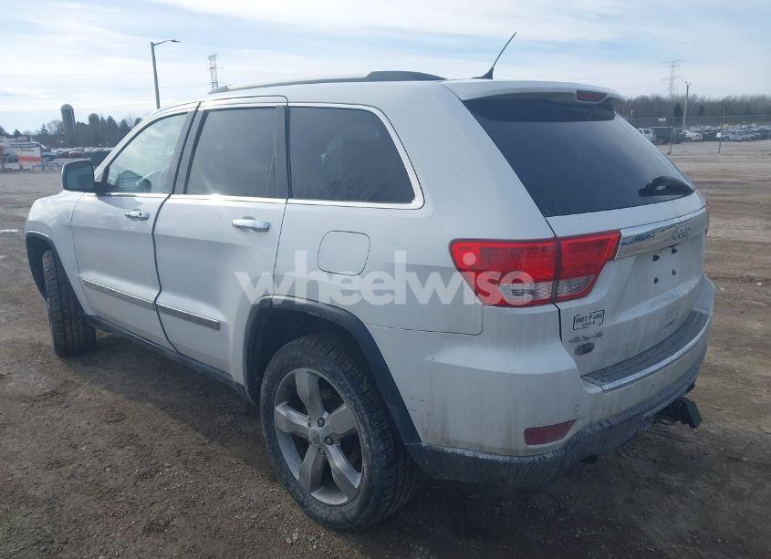 Photo 3 of 2013 Jeep Grand CHEROKEE OVERLAND (VIN 1C4RJFCT9DC596548)